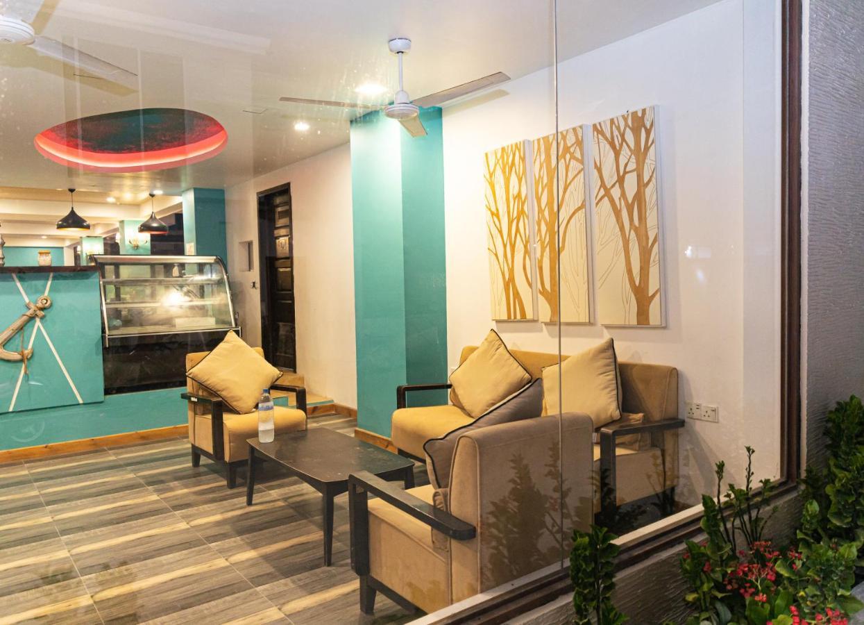 Aquzz & - Maldives Гостевой дом 4*