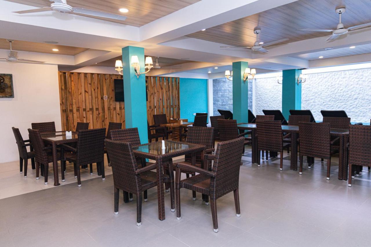 Гостевой дом Aquzz & - Maldives